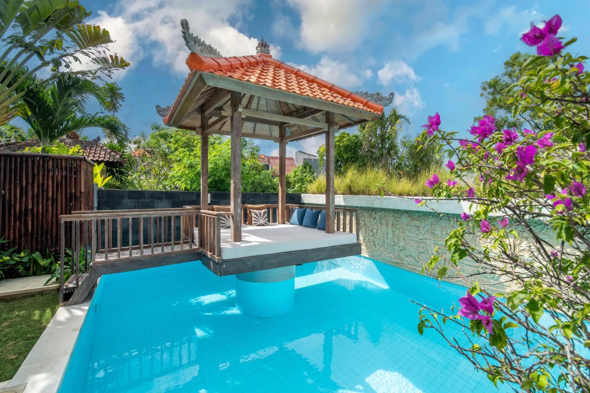 Tropical Senang * Uluwatu (Bali)
